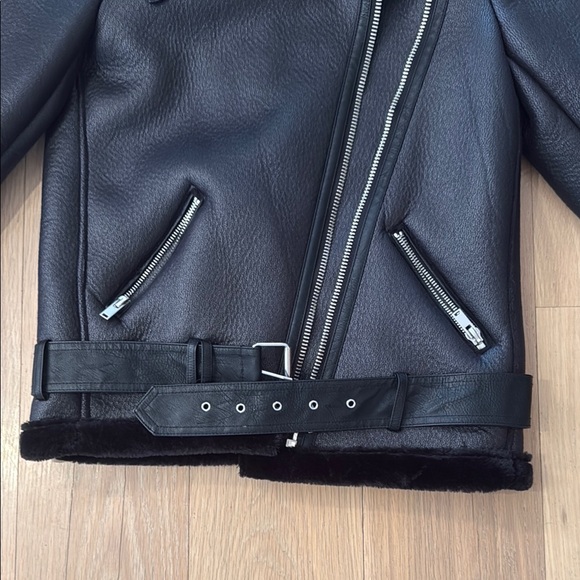 Zara Black Faux Leather Jacket with Belt - Picture 2 of 5
